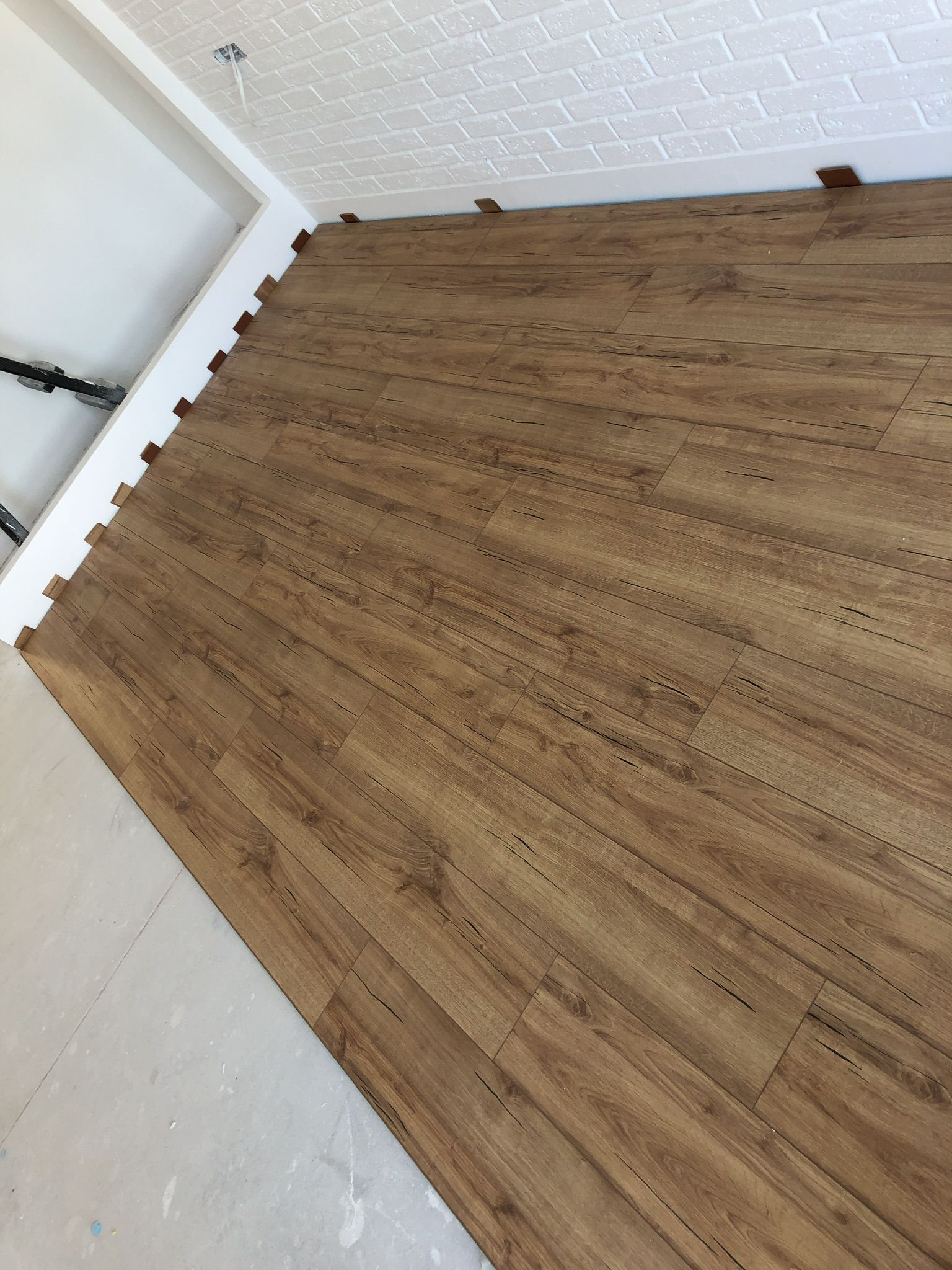 Укладка полов